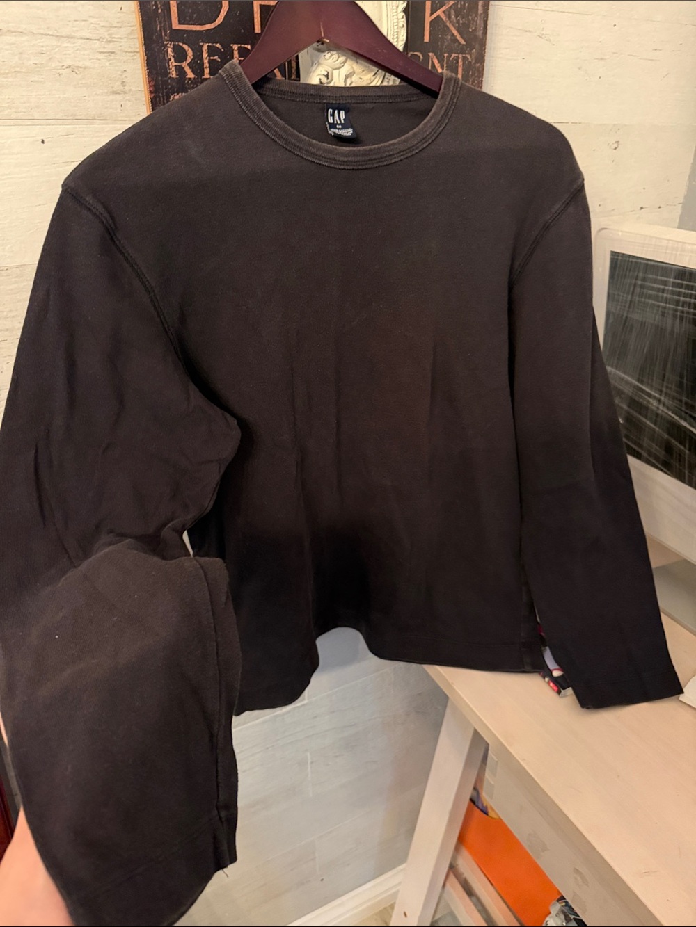 GAP 2002 Holiday Black 100% Cotton Crew Neck Long Sleeve Vintage